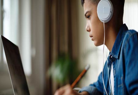 Why Choose Remote Learning in Digital Age